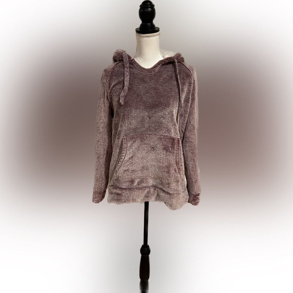 Small Cozy Plush Pullover Faux Fur Polyester
